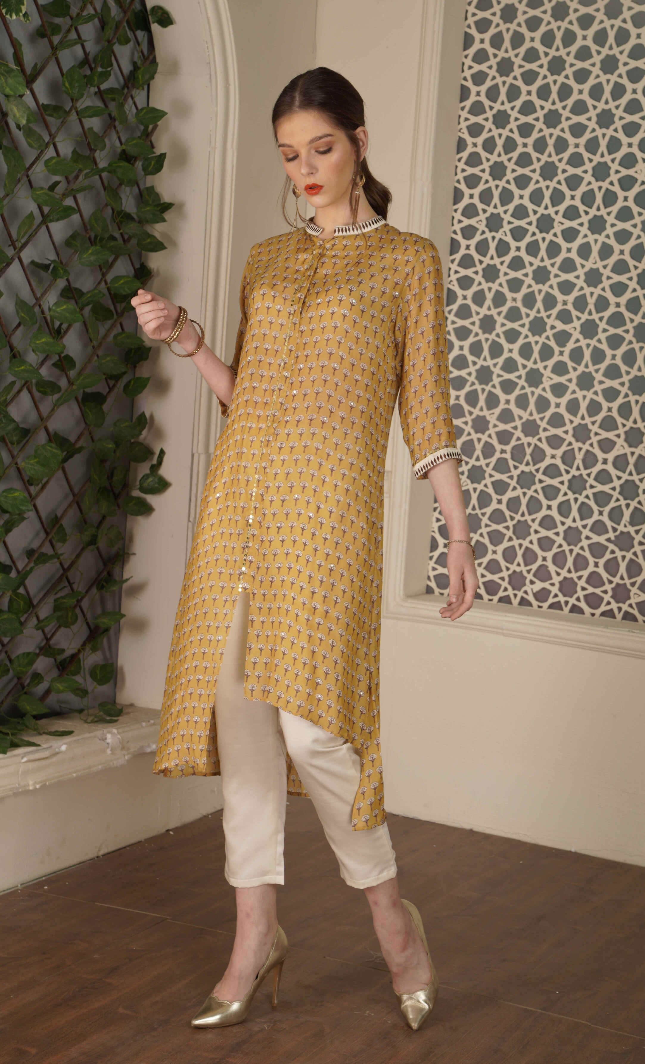 Gold buti print assymetric kurta with straight pants